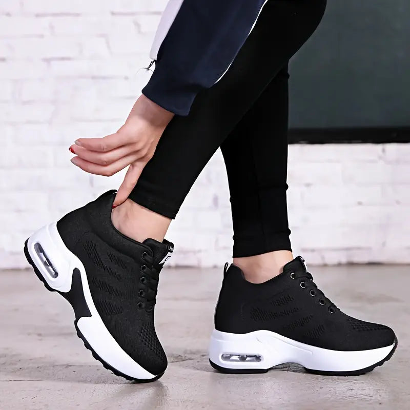Zapatillas de Plataforma Californianos con Pantalón Ortopédico