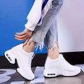 Zapatillas de Plataforma Californianos con Pantalón Ortopédico